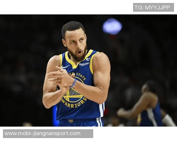 库里谈腿部恢复情况疼痛和耐受力仍需克服